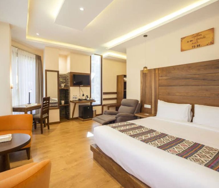 hotel-norpheling-suit-room-gallery-1
